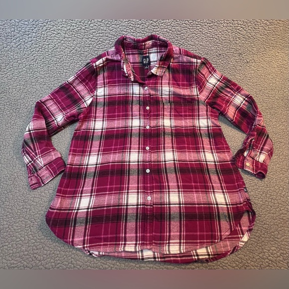 GAP Tops - Gap Flannel Long Sleeve Button Up Blouse Womens Size XL Pink And White